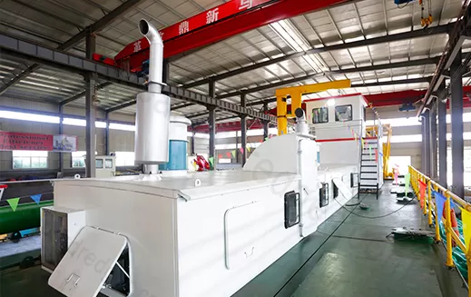 Cutter Dredger Engine Room - Leader Dredger